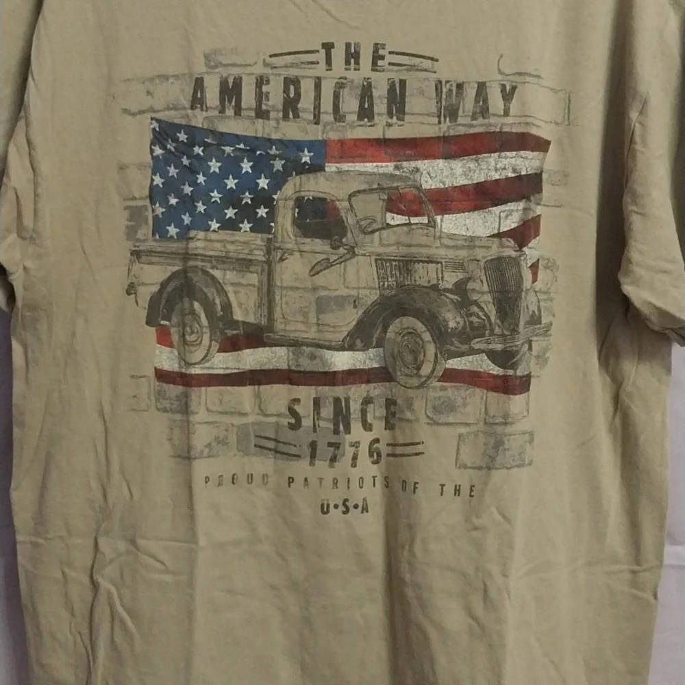 Men's Fruit of the Loom The American Way Since 1776 short sleeve tee size L - Picture 2 of 3